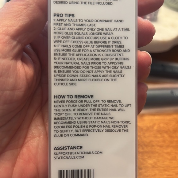 NWT Static nails reuseable pop-on manicure in curved French round. - Picture 9 of 11